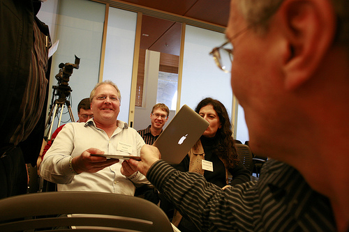 Mitch Kapor's new MacBookAir gets passed around